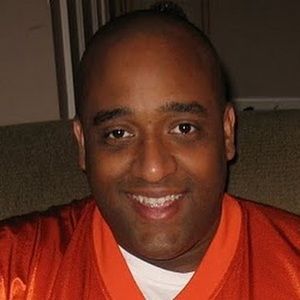 Meet your Posher, Adam